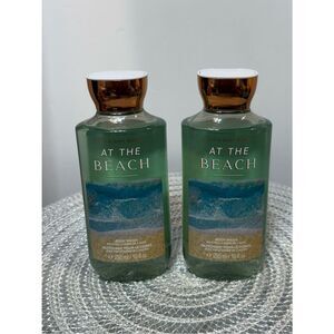 BBW At The Beach Body Wash Set of 2 NWT